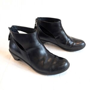 DANSKO Bonita Women's Black Leather Cut-out Ankle Boots Size 40